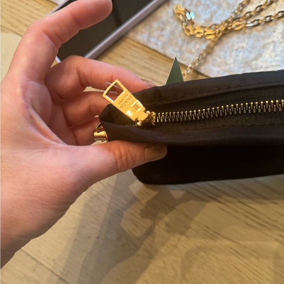 Prada Crossbody Bag Pouch Makeup Cosmetic Bag New - Picture 3 of 5